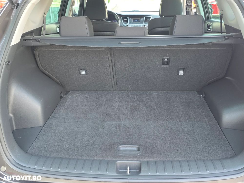 Hyundai Tucson 1.6 GDI 2WD 6MT ISG Comfort - 20