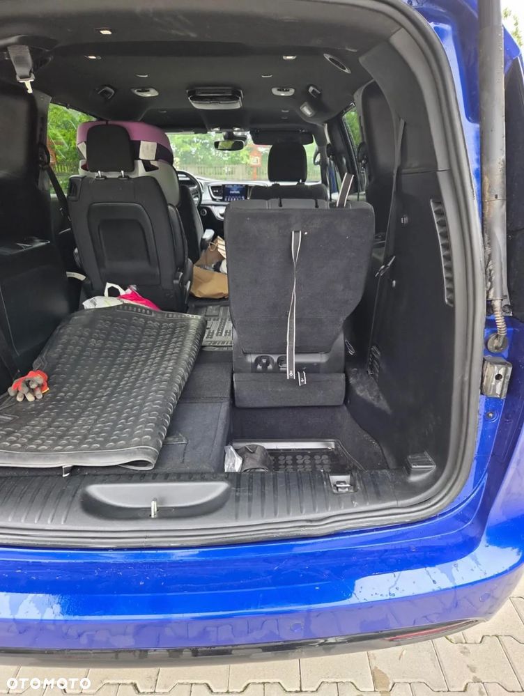 Chrysler Pacifica - 21