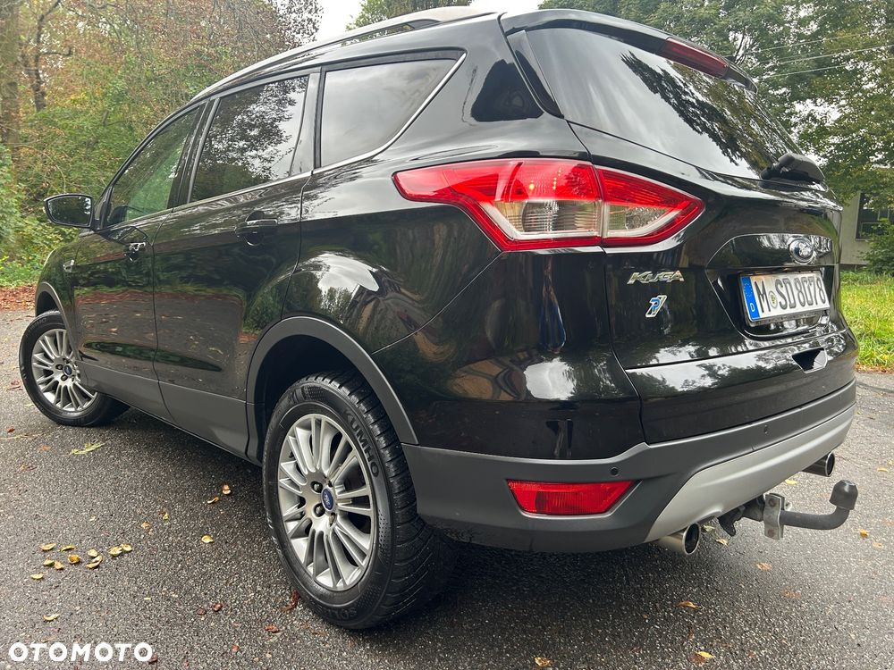 Ford Kuga 2.0 TDCi 2x4 Titanium - 5