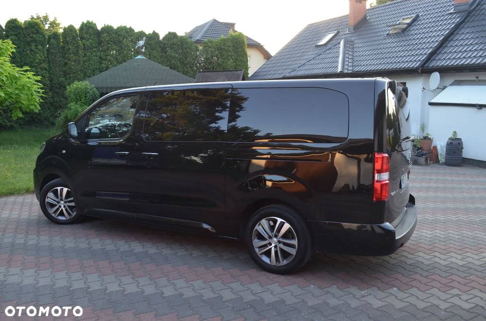 Peugeot Traveller 2.0 BlueHDi Long Business - 11