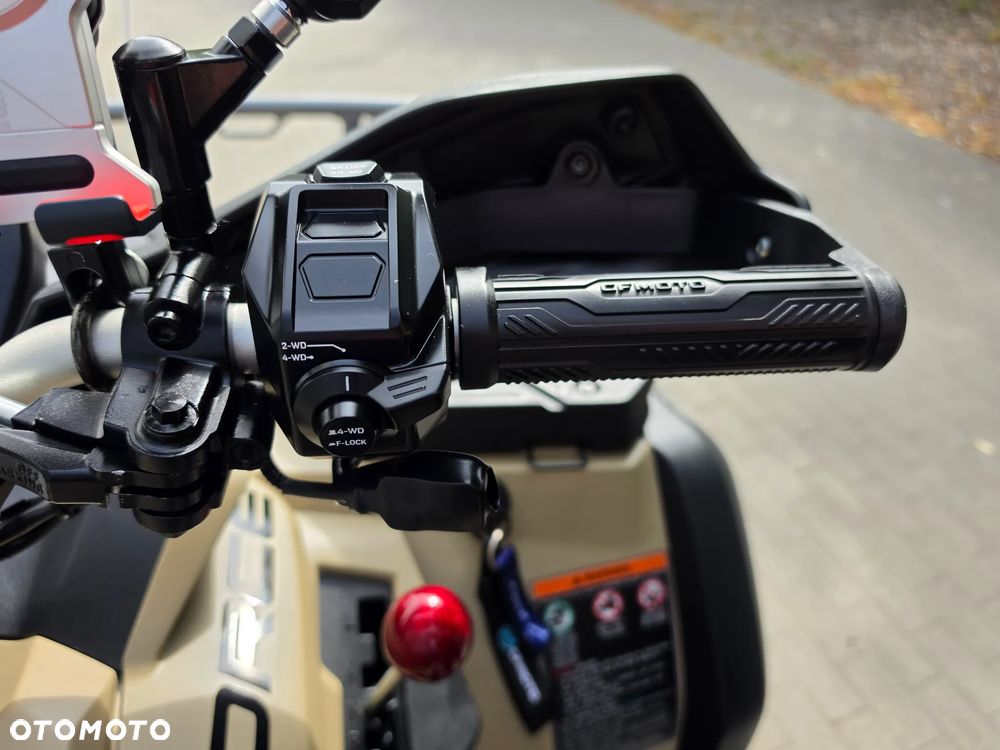 CFMoto CForce - 10