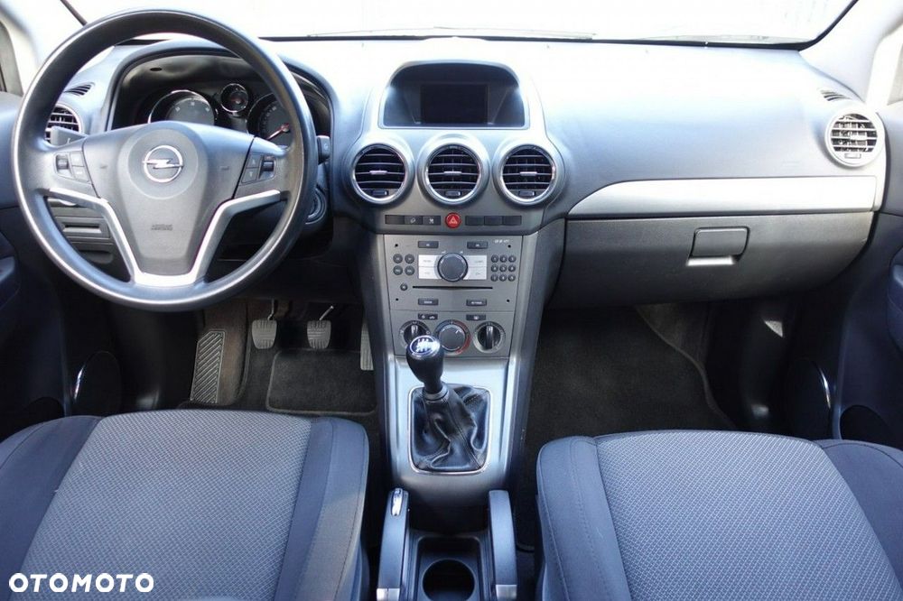 Opel Antara - 14