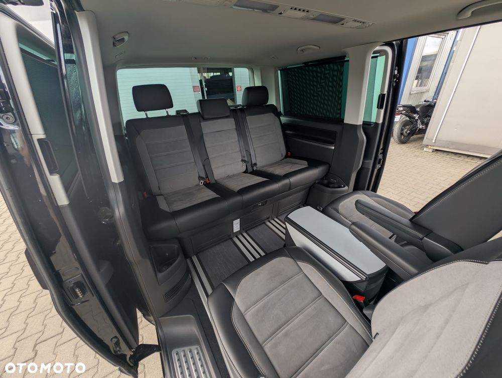 Volkswagen Multivan 2.0 TDI L1 Highline 4Motion DSG - 24