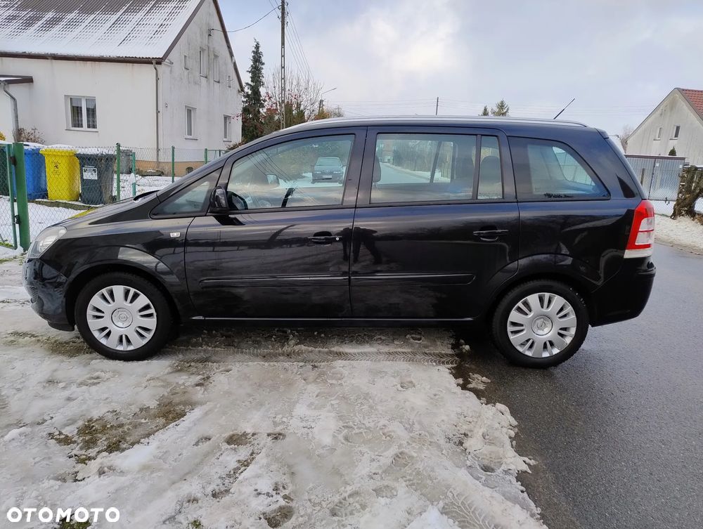 Opel Zafira 1.6 ecoFLEX Family - 18