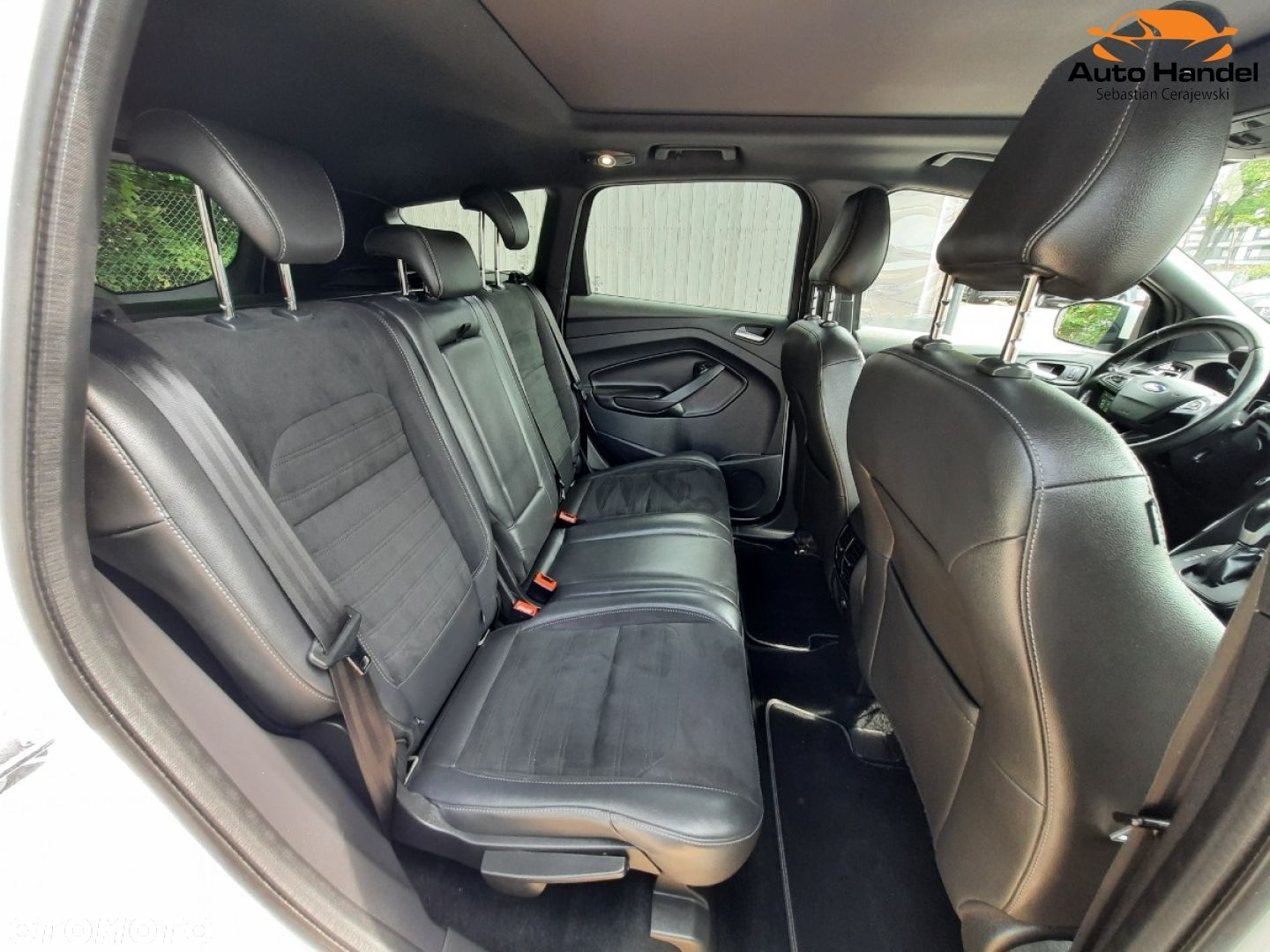 Ford Kuga 1.5 EcoBoost 4x4 Titanium - 34