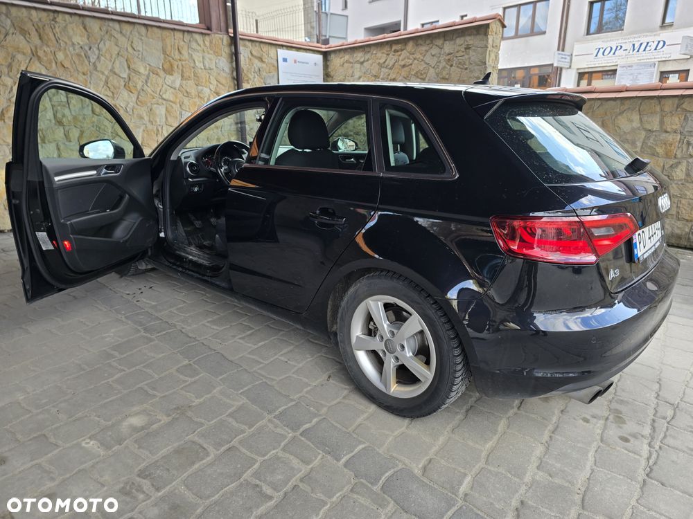 Audi A3 Sportback 1.4 TFSI Ambition - 4