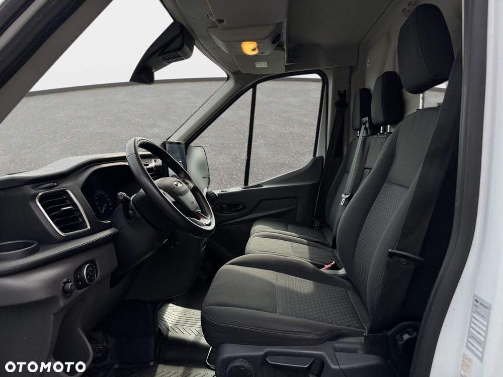 Ford Transit - 14
