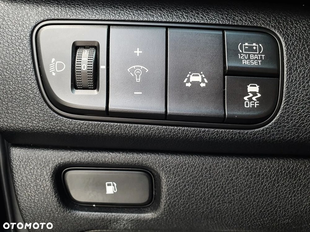 Kia Niro 1.6 GDI Hybrid L - 31