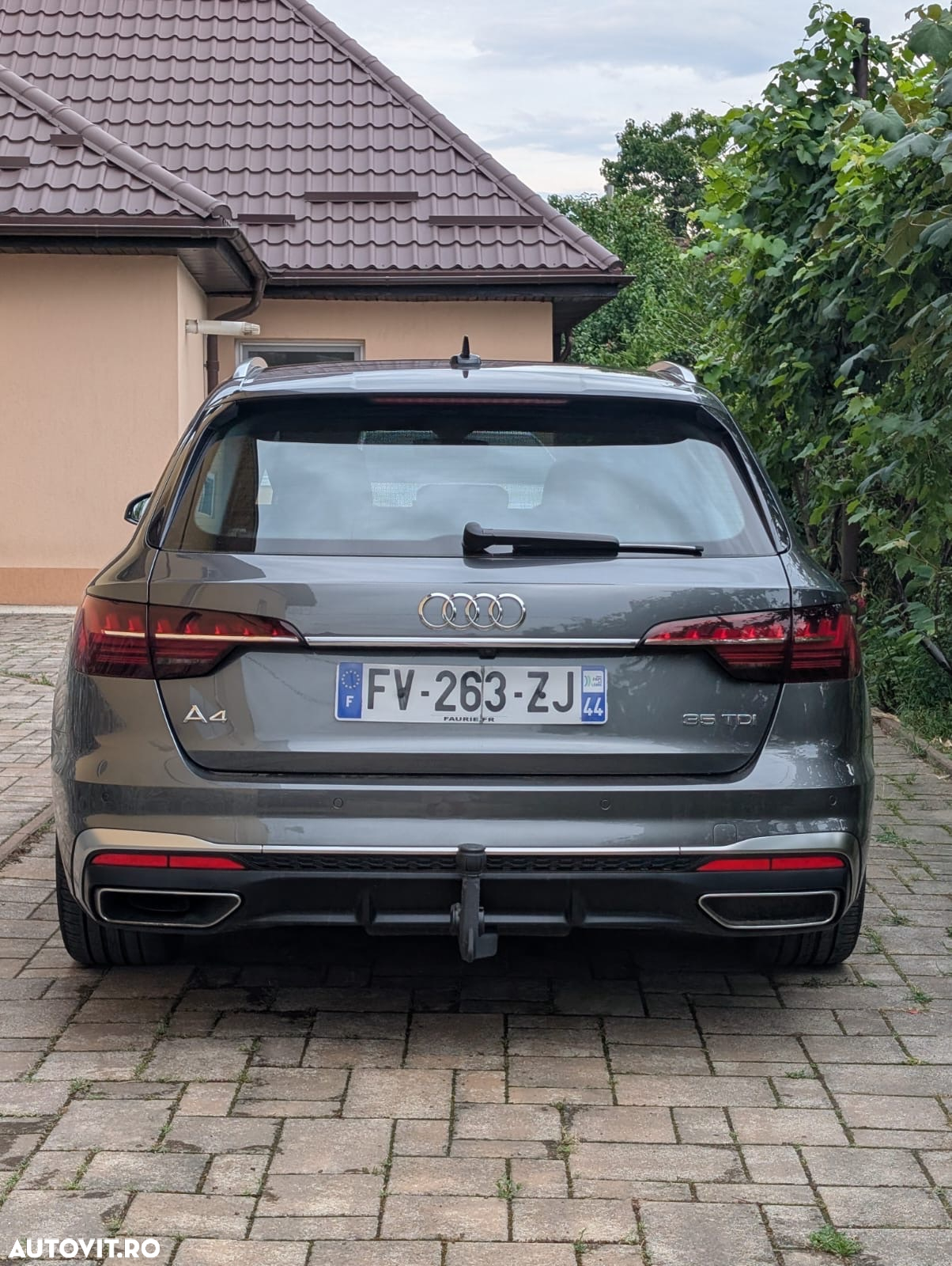 Audi A4 Avant 2.0 35 TDI S tronic MHEV S Line - 4