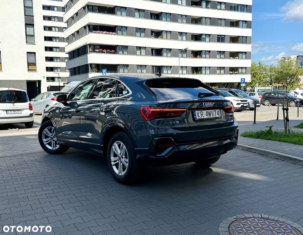 Audi Q3 Sportback - 4