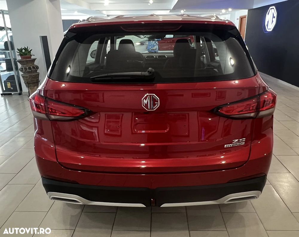 MG ZS HEV - 4