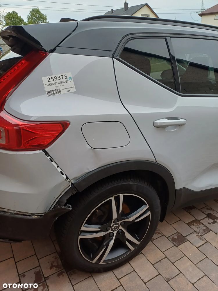 Volvo XC 40 - 7