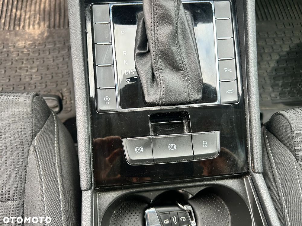 Skoda Superb 1.8 TSI Ambition DSG - 10