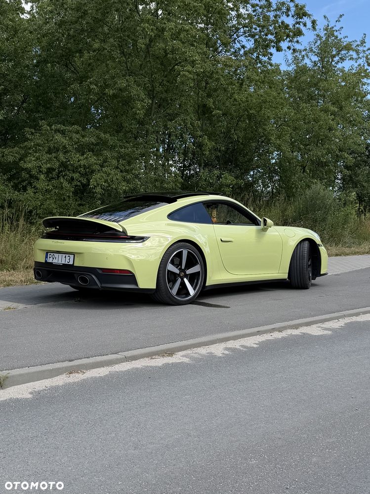 Porsche 911 Carrera PDK - 11