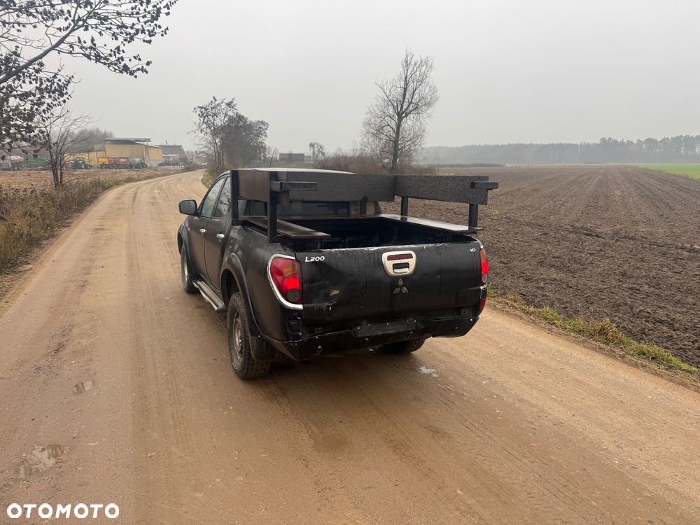 Mitsubishi L200 Pick Up 4x4 Intense Double Cab - 8