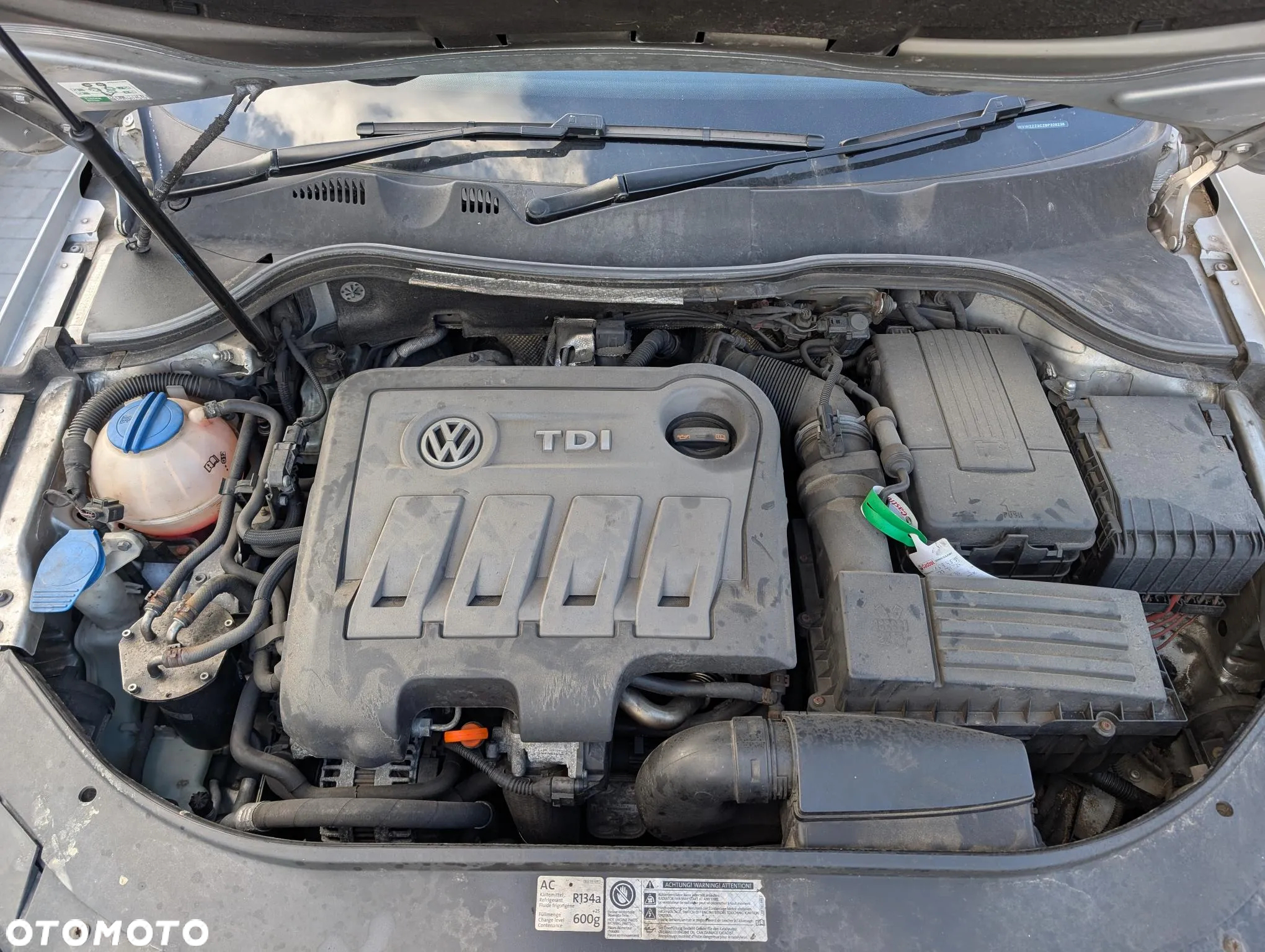 Volkswagen Passat 2.0 TDI (BlueMotion Technology) DSG Comfortline - 9