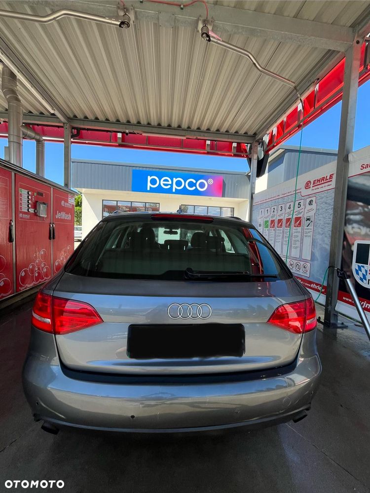 Audi A4 Avant - 6