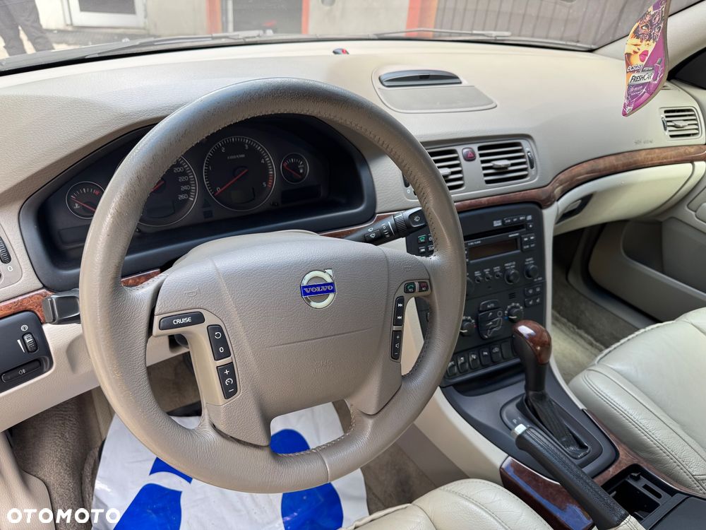 Volvo S80 2.4D5 Executive - 4