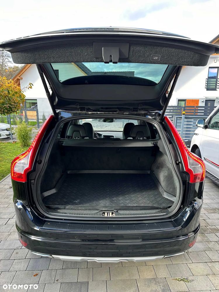 Volvo XC 60 D4 Drive-E Momentum - 6