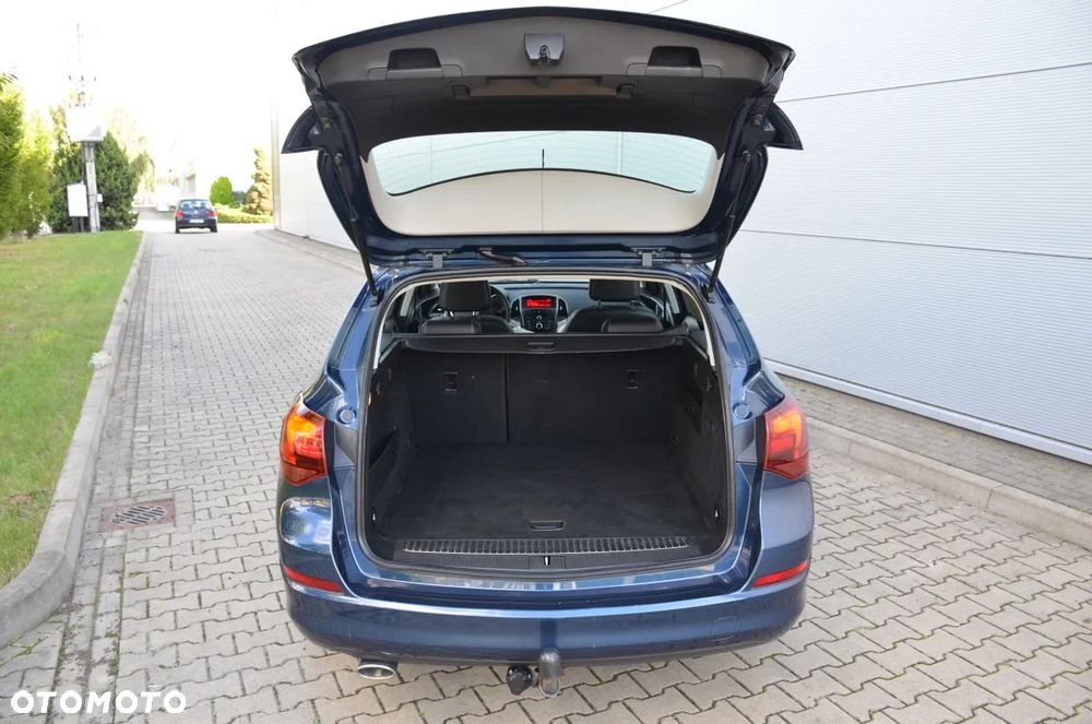Opel Astra 1.4 T Cosmo - 9