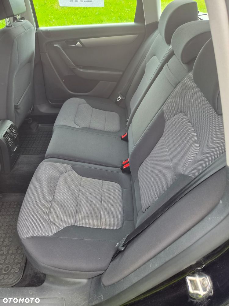 Volkswagen Passat 2.0 TDI Comfortline DSG - 10