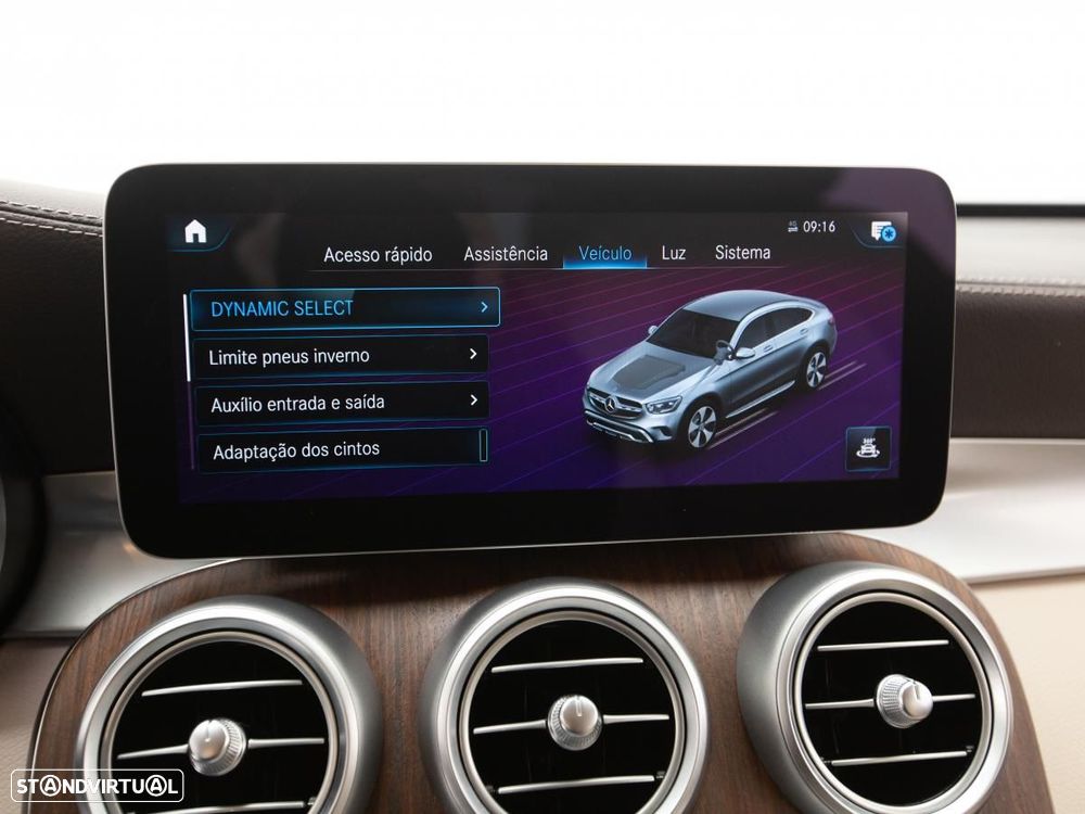 Mercedes-Benz GLC 300 e Coupé 4Matic - 35