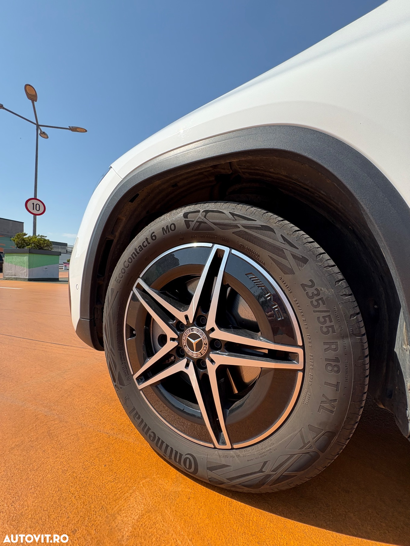 Mercedes-Benz EQA 250 - 12