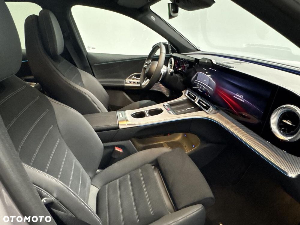 Mercedes-Benz GLC - 26