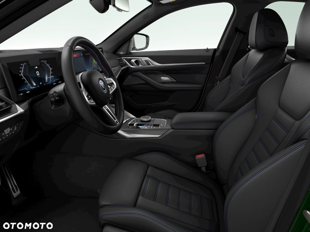 BMW i4 - 7