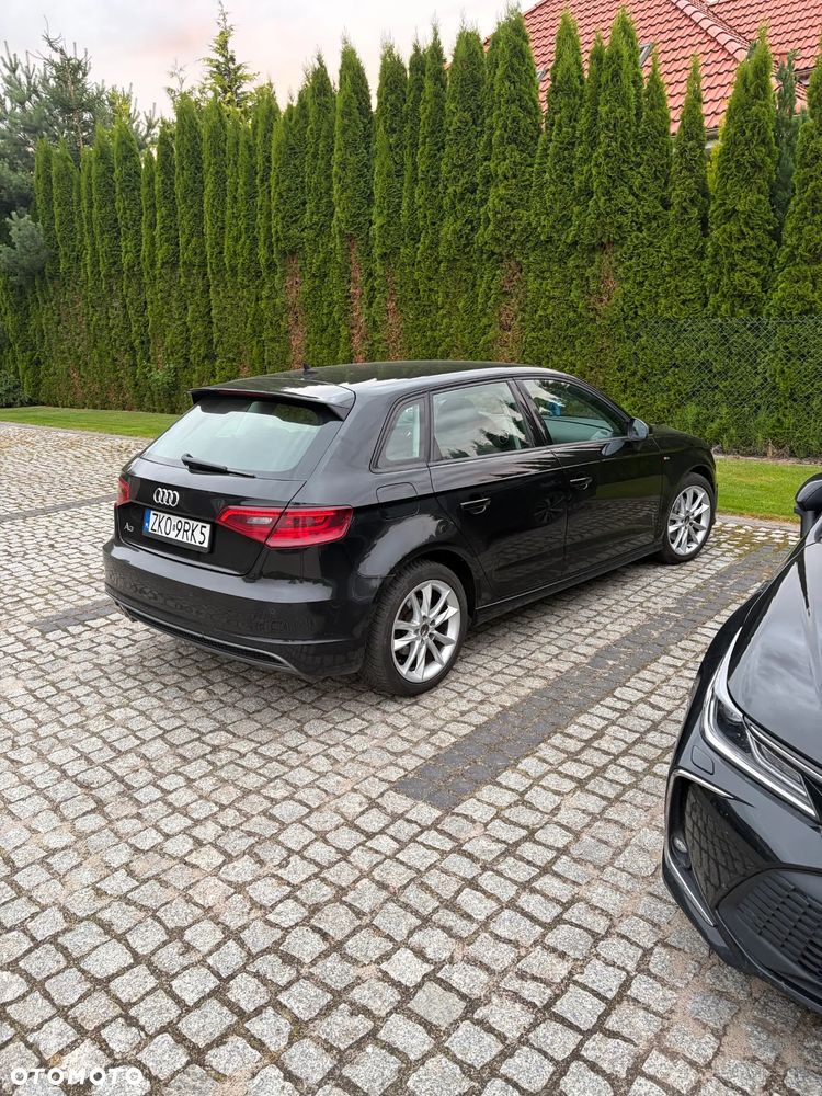 Audi A3 Sportback - 3