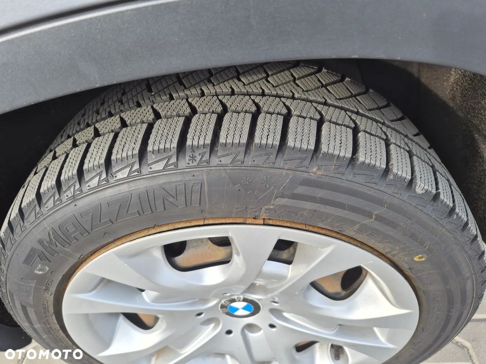 BMW X1 xDrive18d - 6