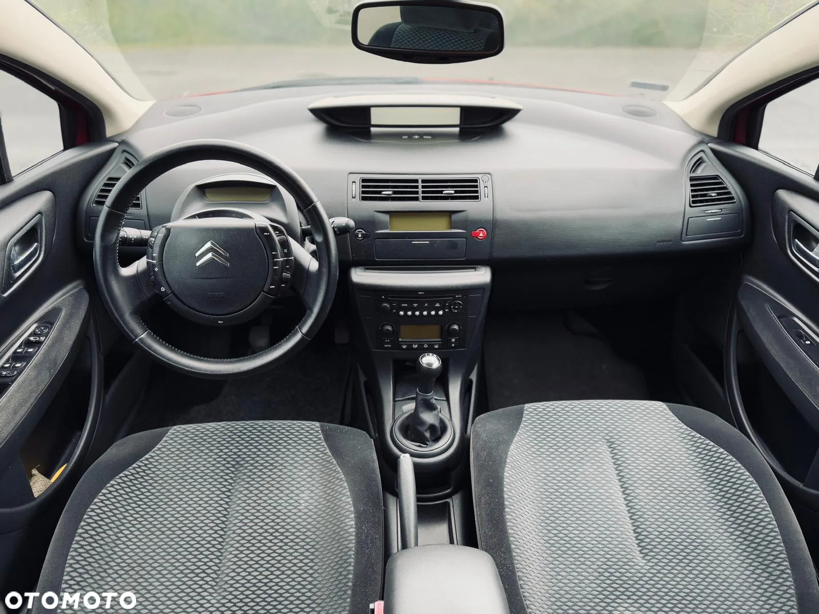 Citroën C4 1.6 16V Exclusive - 8