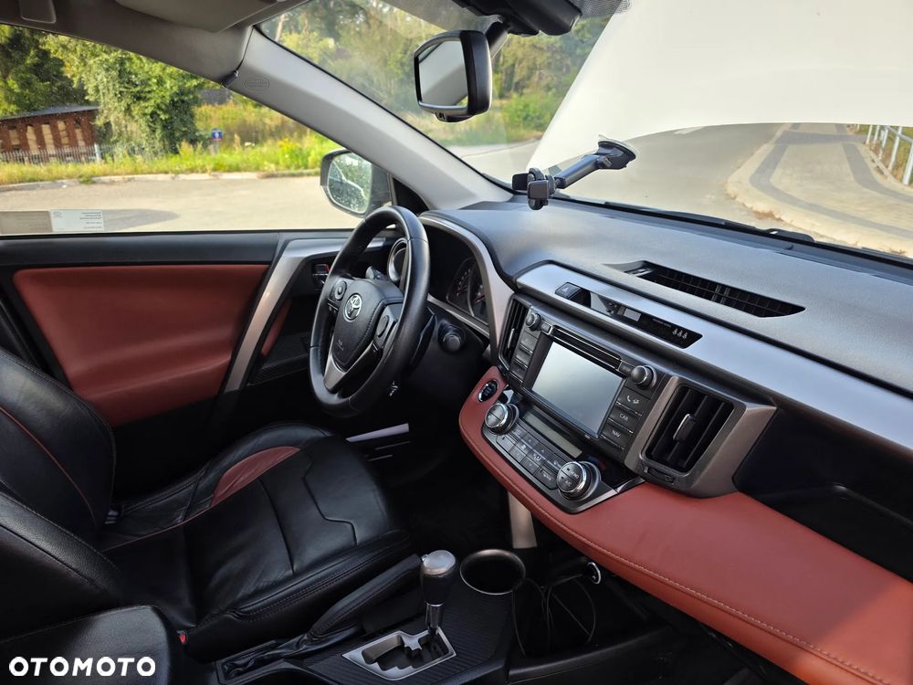 Toyota RAV4 2.0 Premium MS - 11