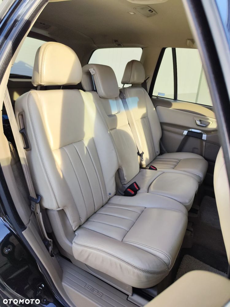 Volvo XC 90 D5 AWD Executive - 26