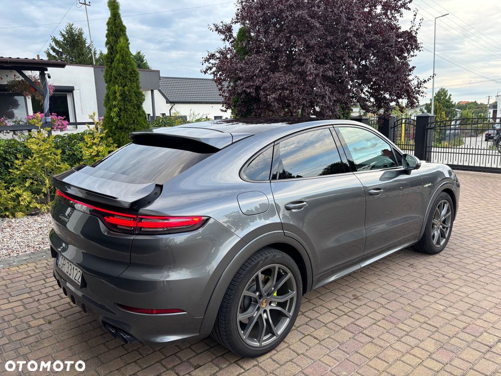Porsche Cayenne - 3