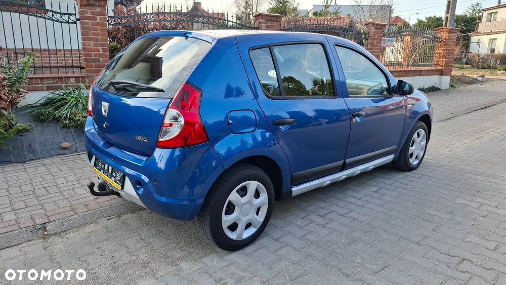 Dacia Sandero 1.5 dCi Stepway - 4