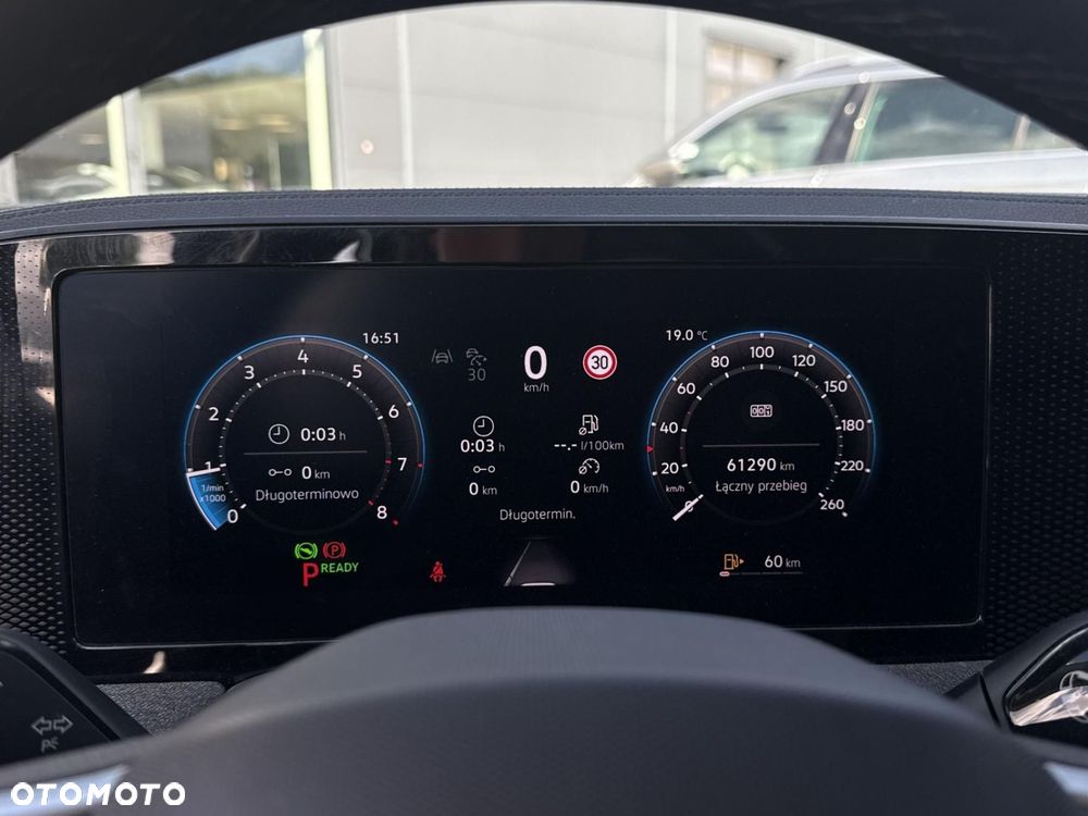Volkswagen Passat - 18
