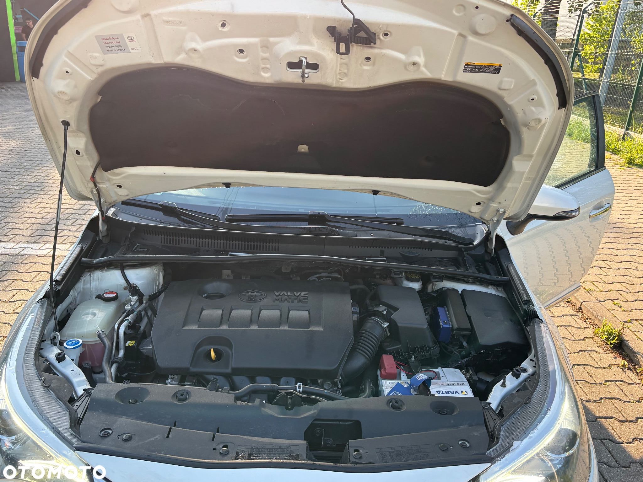 Toyota Avensis 1.8 Prestige MS - 8