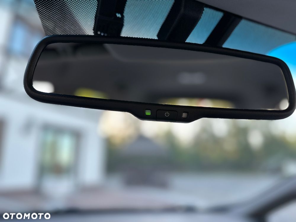 Kia Ceed 1.4 CVVT Dream-Team Edition - 36