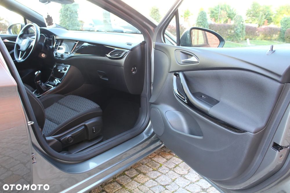 Opel Astra - 17