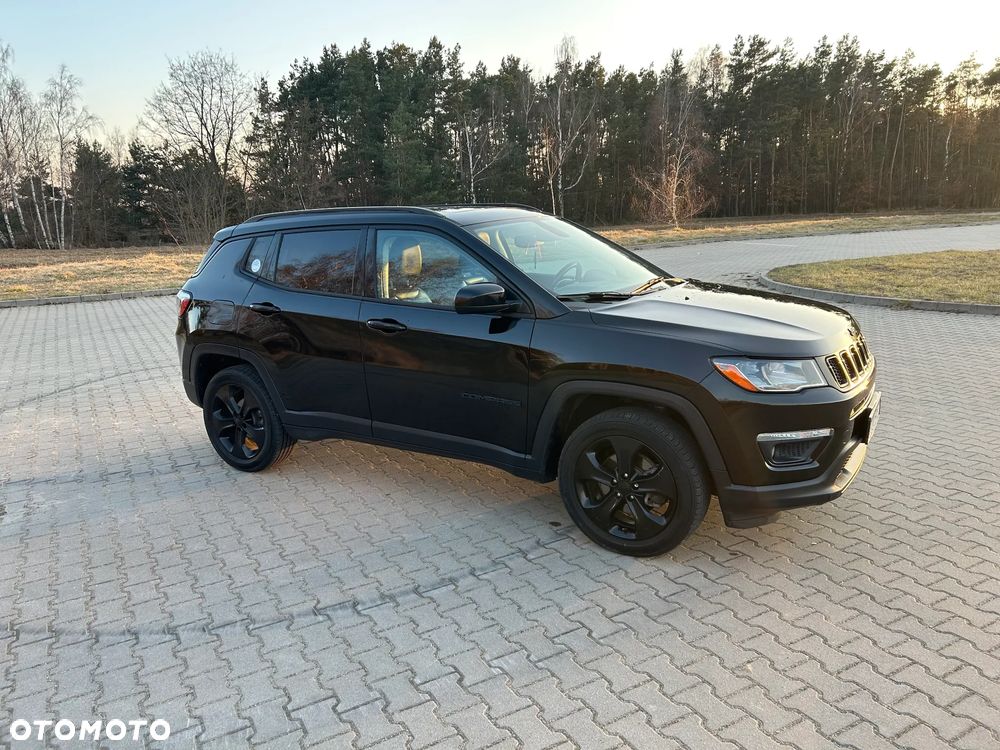 Jeep Compass - 12