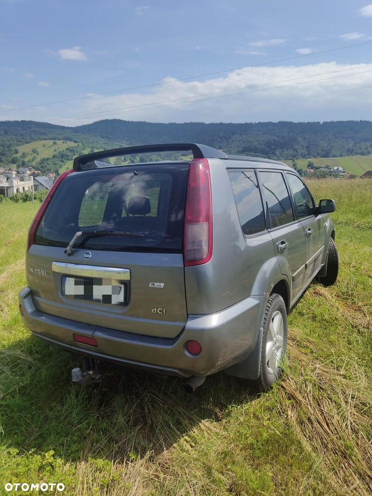 Nissan X-Trail 2.2 dCi Comfort - 6
