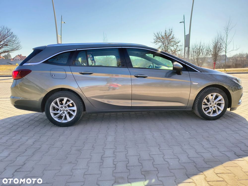 Opel Astra 1.6 CDTI Elite S&S - 6