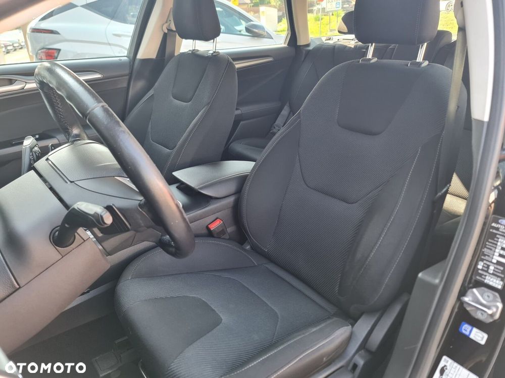 Ford Mondeo 2.0 TDCi Trend PowerShift - 11
