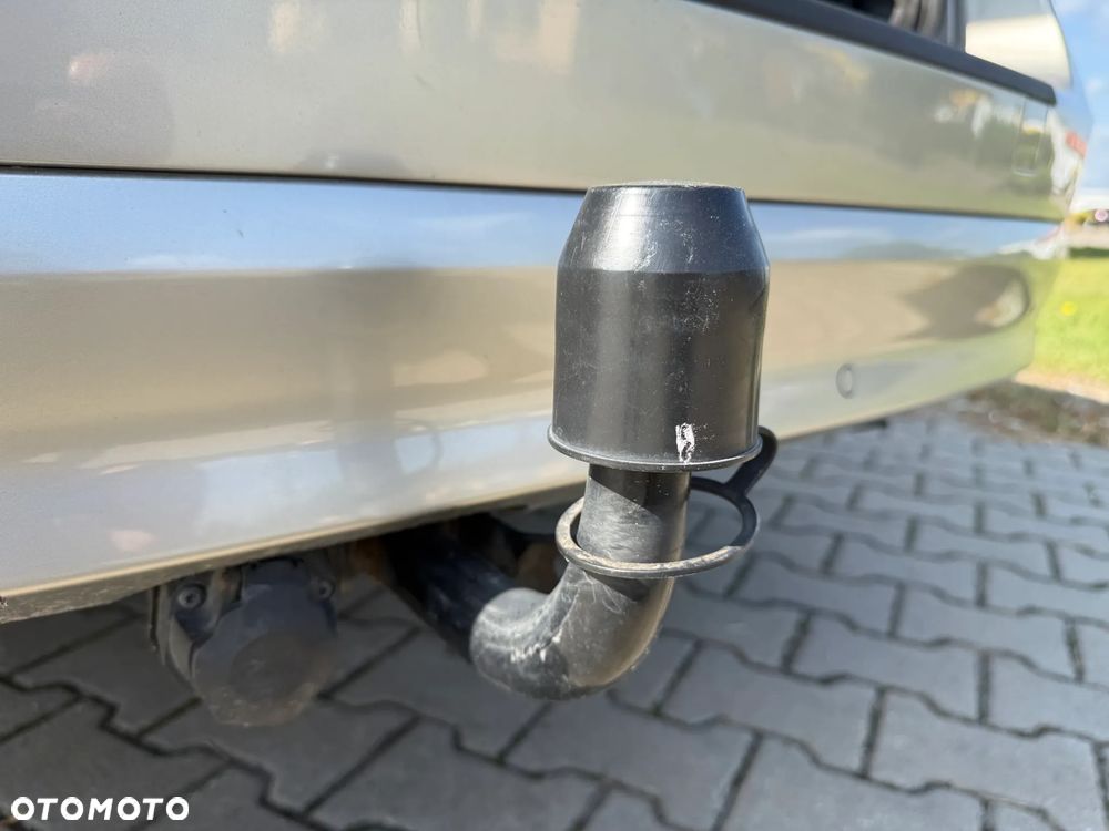 Volvo V70 2.0T Powershift Momentum - 27
