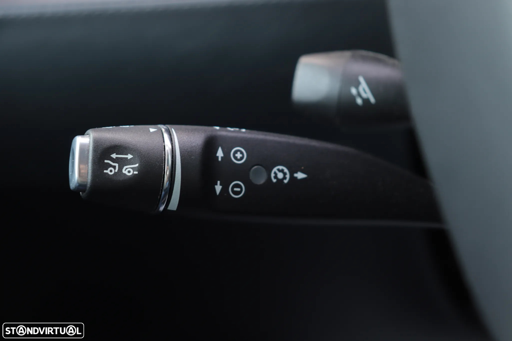 Tesla Model S 90D - 20