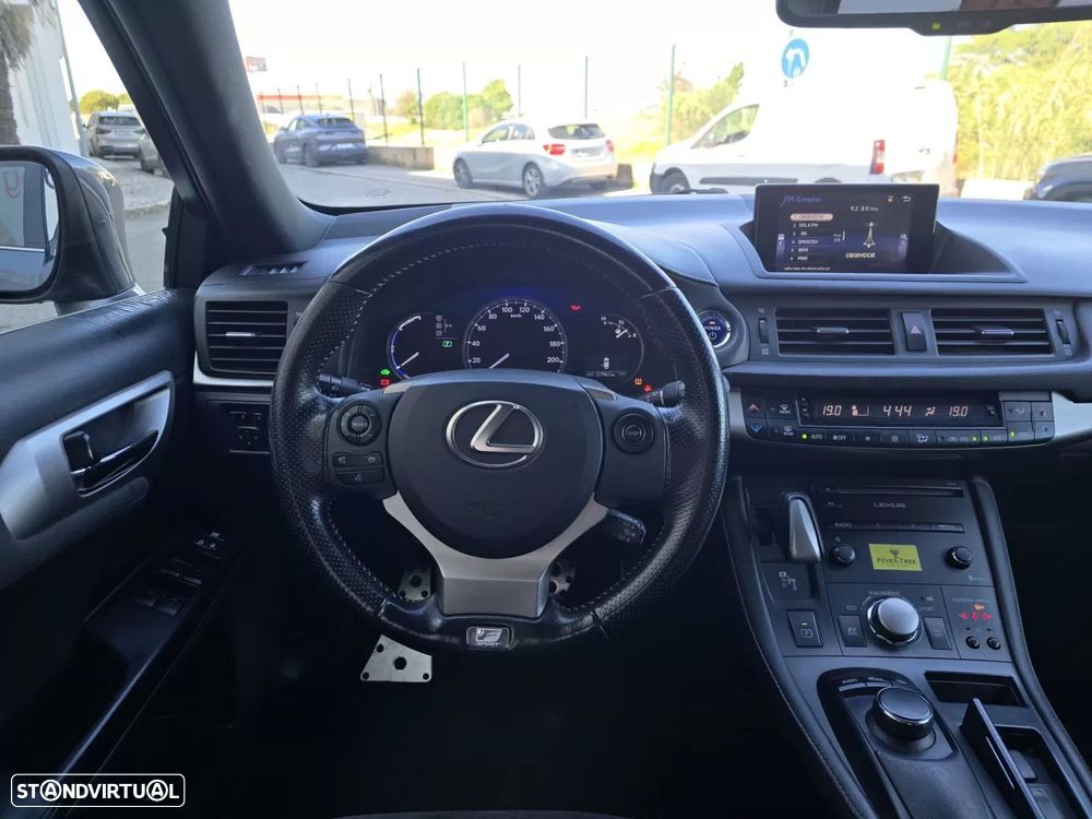 Lexus CT 200h F Sport - 10