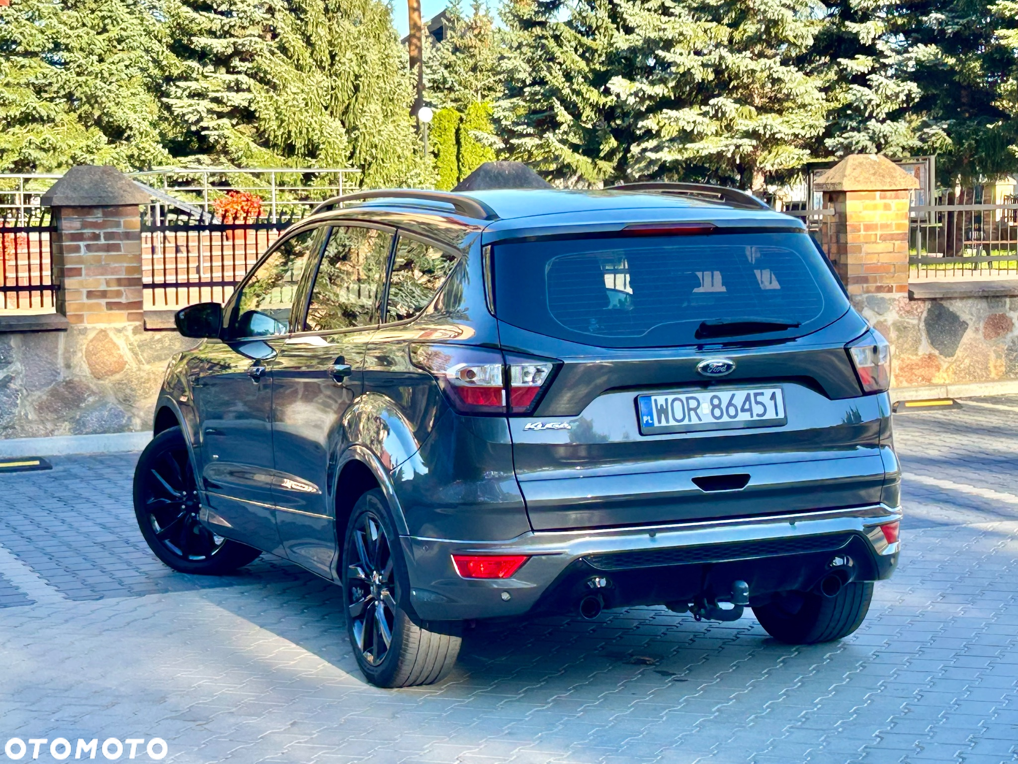 Ford Kuga 2.0 TDCi 4x4 ST-Line - 3