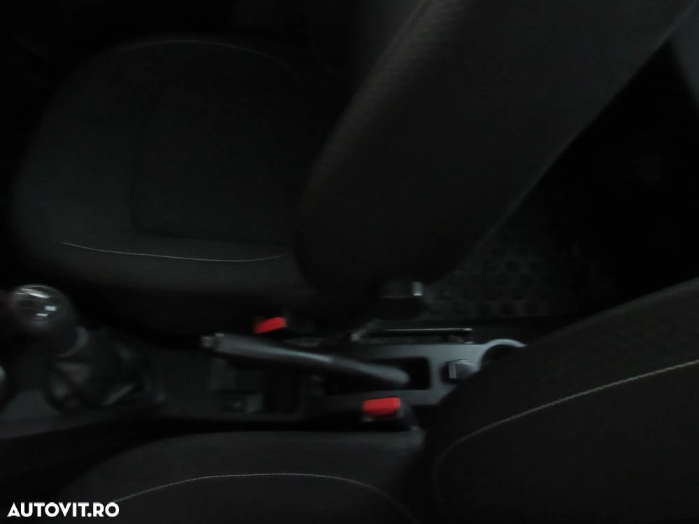 Dacia Logan 1.5 Blue dCi SL PLUS - 19