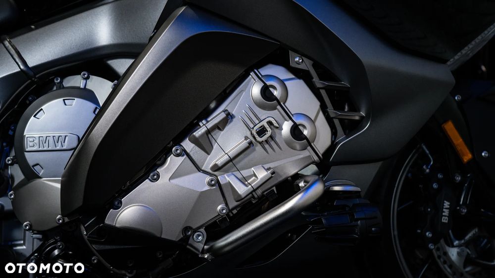 BMW K - 7